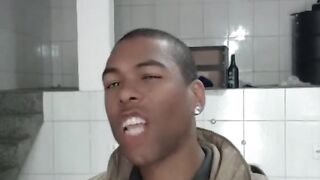 Só de brincadeira mesmo kkkkk