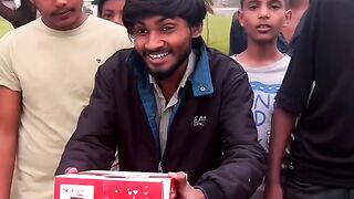 Tere liye gift Achha ji #trending #comedy #comdyringtone #funnyvideos #funny #shortvideo #alwarmovie