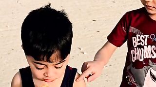 Children who are looking for food #风gently I can hear your voice # handsome,