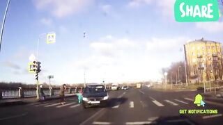 Idiots Work Live Capture In Camera ????????