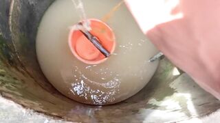 Water pump without electricity for living needs