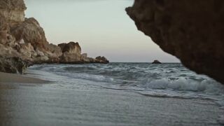 Relaxing Ocean Waves