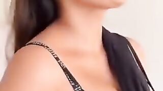 Qayamat qayamat ye ankhain ye cheera ye zulfain black saree fashion