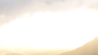 Enjoy the natural beauty of the mountains in the morning