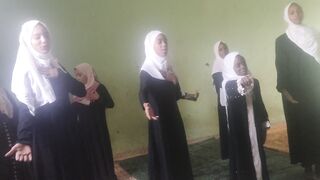 أعانكم الله اطفالي