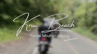 Labuhan Jukung Beach is a destination that is visited by many tourists, both local and foreign
