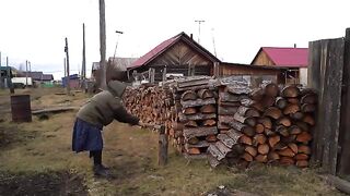 How a Mother with 6 Children Prepares for the -71°C Winter in Yakutia