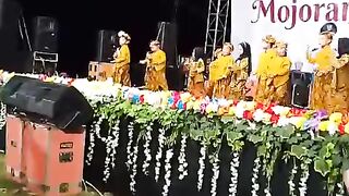 regional dance by school children
