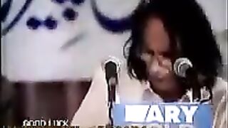 Jaun Elia best and famous Halat e Haal k sabab Halat e Haal hee gaee