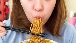 Bakmi Awat