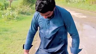 English_Seekhne_K_Chakkar_Mein_Maar_Par_Gayi____Khizar_Omer