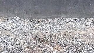 Разбиваю телефон, который будет слабее! ????