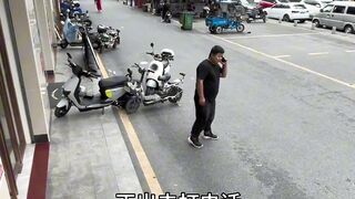 laughing #human confusing behavior #never imagined #What is this operat#funnyvideos #funnyy 79