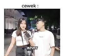 Cewek.