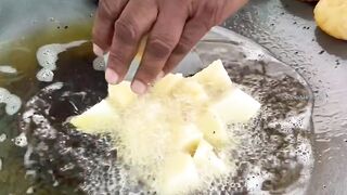 #aloochaatrecipe #indianchaat #desichaat #indianstreetfood #noidafood #noidafoodie
