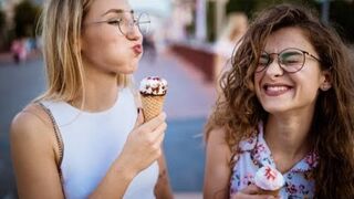 Try not to laugh funny videos