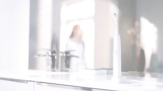 Philips Sonicare ProtectiveClean 5300 Rechargeable Electric Toothbrush, Black HX6423/34