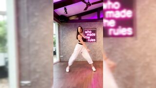 Indian Girl Shanaya Makani Dance 8