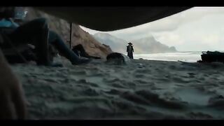 Mihawk meets Shanks to show Luffy's wanted poster One Piece live action Netflix