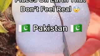 Places_On_Earth_That_Don’t_Feel_Real_