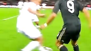 CR7 Creative skills ???????? #shortsvideo #shorts #football 2