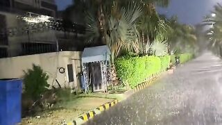 Kitna  pyara  he sama