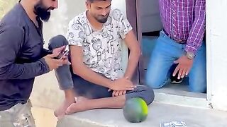 Shart lagi dost sath ????