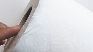 Desenho no papel higiênico