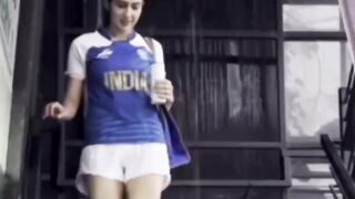 Sara Ali Khan away from her gym! #saraalikhan #short #shorts #trending #viral #bollywood #viralshorts