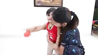 Aayan bhut shararti ho gya h