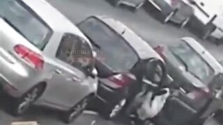 How many Pakistani Family members can you Fit in 1 Car?