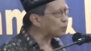 Khutbah rocky gerung