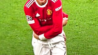Ronaldo attitude status Ronaldo footboller ????