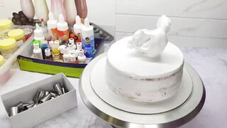 Cake Decorating Ideas -- White Forest Cake decoration -- Round Cake Decoration --