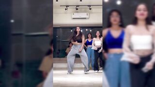 Indian Girl Kashish Dance 7