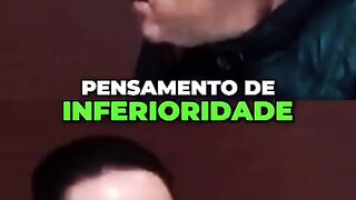 Ó a buzina do sorveteiro kkkkk