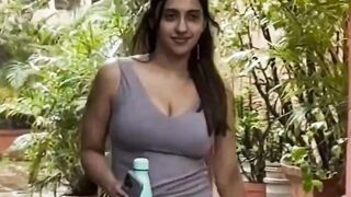 Akansha Ranjan Kapoor Spotted At Outside Yoga Classes In Bandra #akansharanjan #shorts #short #trending #viral #bollywood #shortvideo