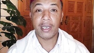 نكتة حلمة مول الطاكسي