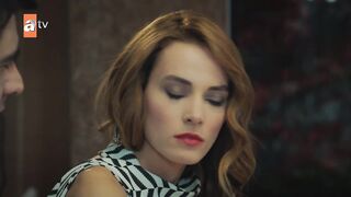 Canan se enfrentó a Leyla - Volver a Casa - Eve Dönüş