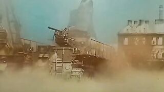 ВАРШАВСКО ВЪСТАНИЕ 1944Г . ГЕРМАНЦИ ОБСТРЕЛВАТ ВАРШАВА