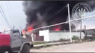 ГОРЯТ ВОЕННИ ОБЕКТИ В РУСИЯ