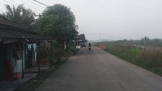 JALAN YANG TAK ADA UJUNGNYA
