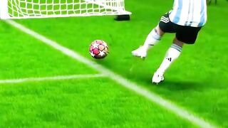 MESSI_VS_CAMAVINGA_