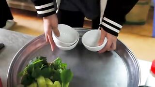 Where is the food here? It looks delicious! 10
