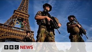 Paris Olympics 75000 troops on the streets as Games near  BBC News