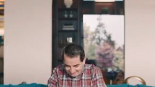 Man vs bee ????