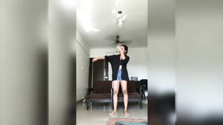 Indian Girl Romsha Singh Dance 10