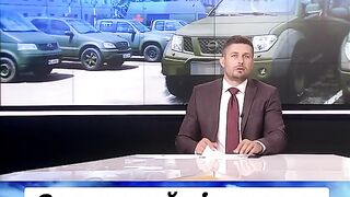 ПОСЛАННИК ЗАЛУЖНИ УСПЯ ДА ДОСТАВИ ВИСОКОПРОХОДИМИ АВТОМОБИЛИ ЗА ВСУ