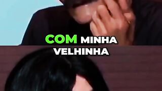Ela ficou sem jeito durante a entrevista kkkkk