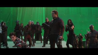 AVENGERS 4_ ENDGAME Gag Reel & Blu-ray Trailer (2019) Funny Marvel Bloopers.